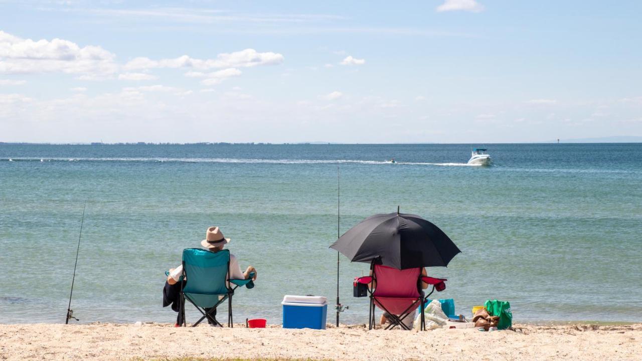 Отель Bellarine Bayside Портарлингтон Экстерьер фото